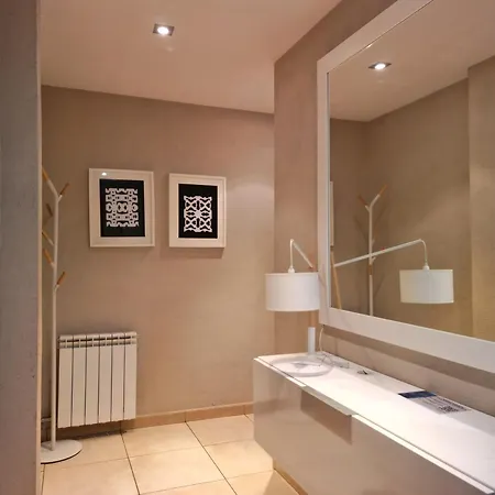 Apartaments Turistics Cardona I Cardona